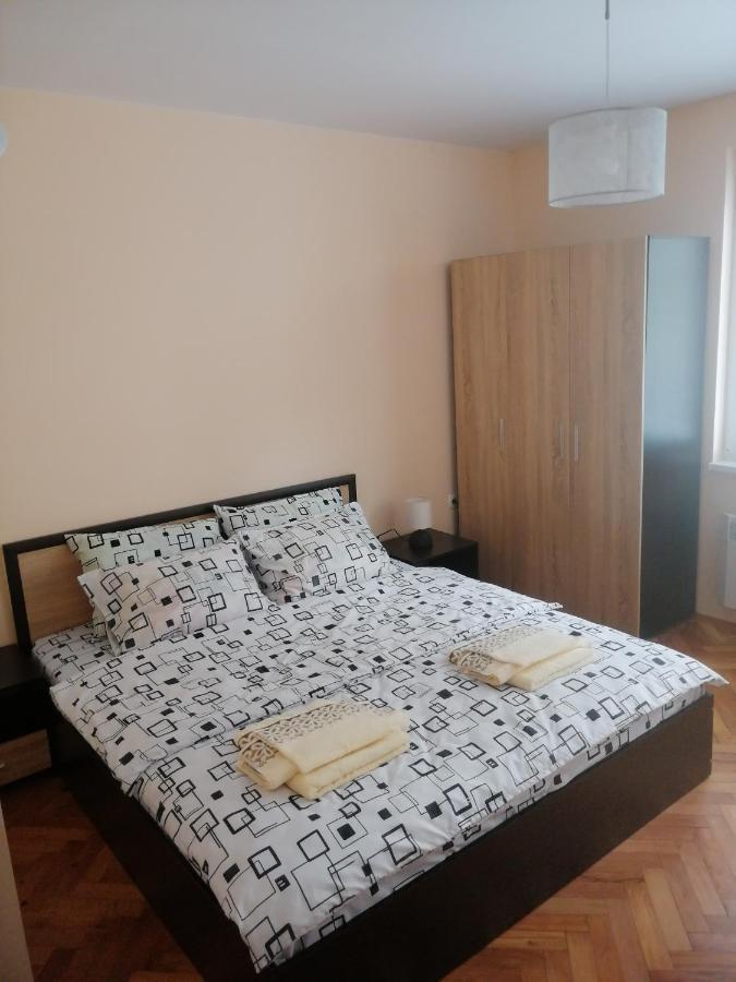 Дом Тодор И Тота Мутевски Troyan (Lovech) Exterior foto