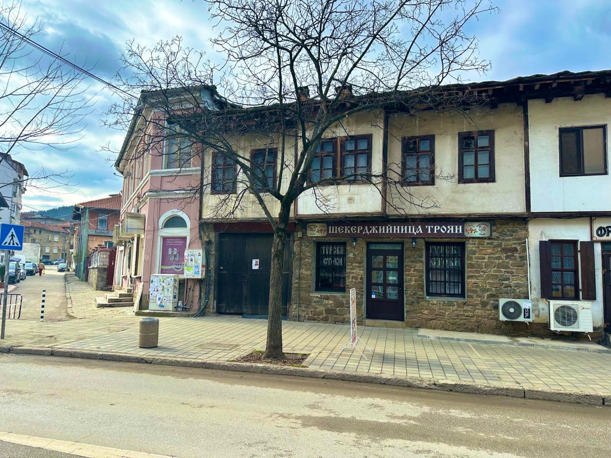 Дом Тодор И Тота Мутевски Troyan (Lovech) Exterior foto